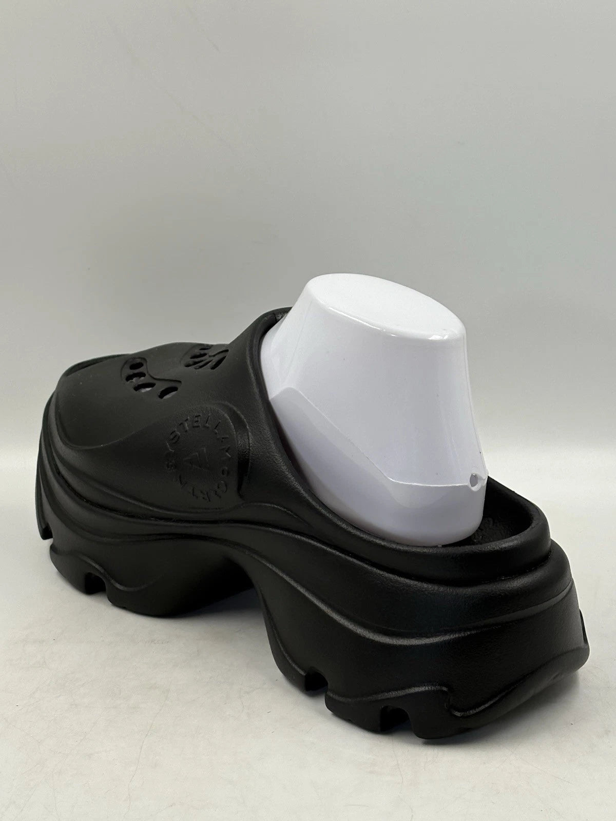 Adidas x Stella McCartney Clog Sandal / Triple Black / GW2050 EU 42 Read Sizing