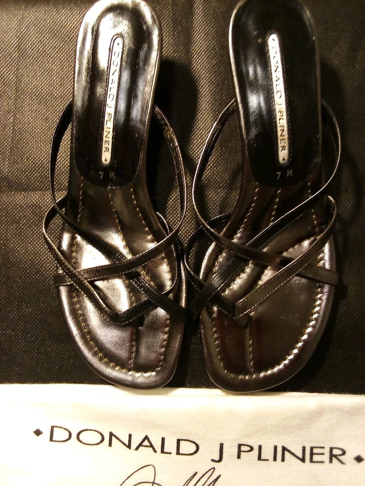 Donald Pliner - NWT & Dust Bag, Size 7, Strapy Sandals W/ Wedge Style Heel, Slip