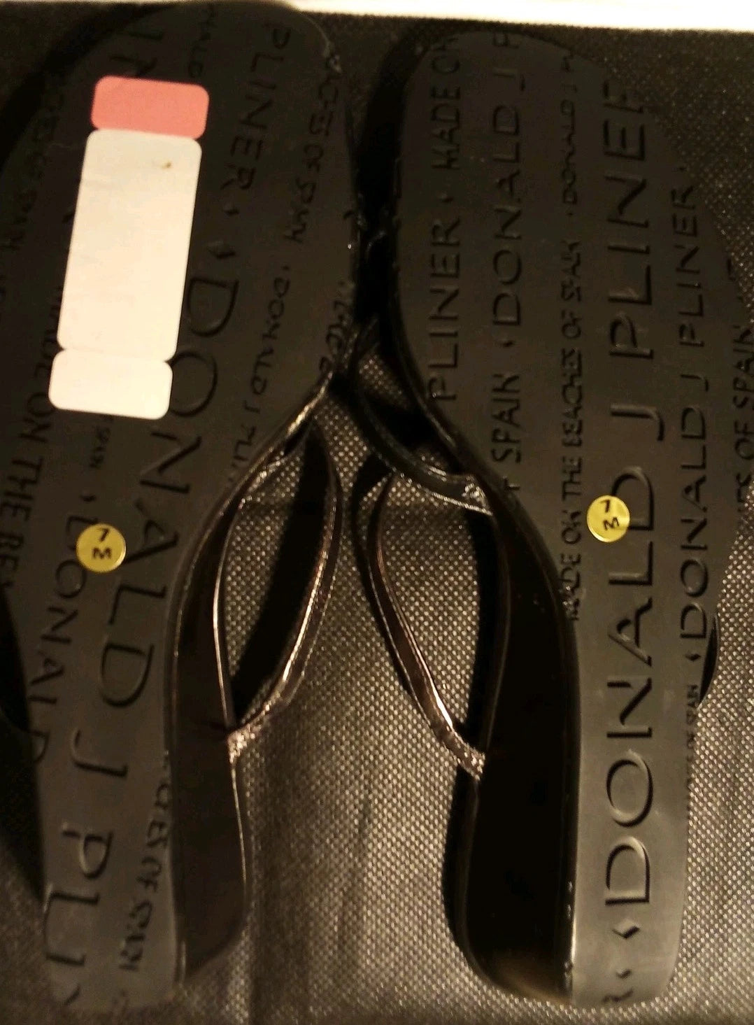 Donald Pliner - NWT & Dust Bag, Size 7, Strapy Sandals W/ Wedge Style Heel, Slip