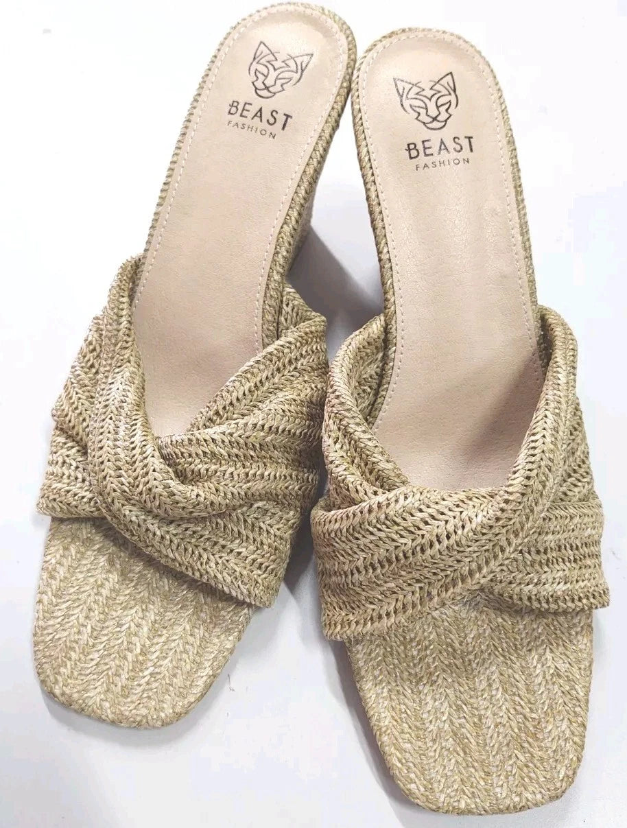 Beast Fashion Rafia Wedge Slide Sandle Size 11 tan beigh