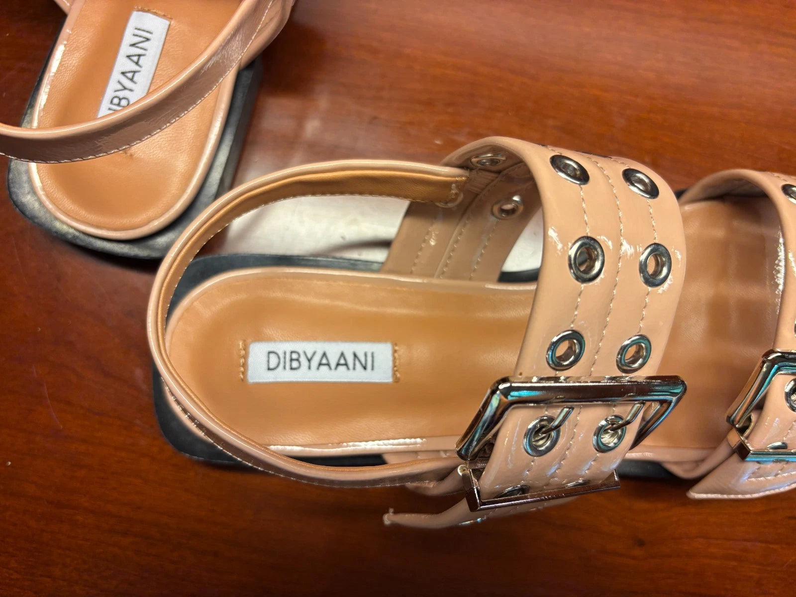 DIBYAANI Tan Patent Leather Women’s Sandals US 10