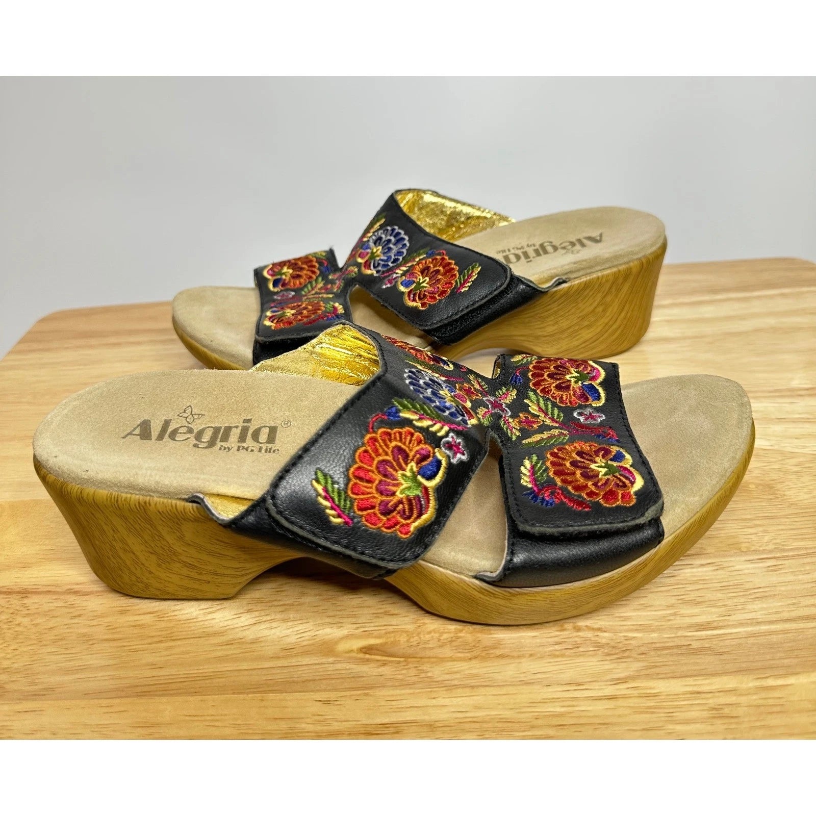 Alegria Linn Black Needles and Pins Sandals Slides 39 (US 9) Leather Floral