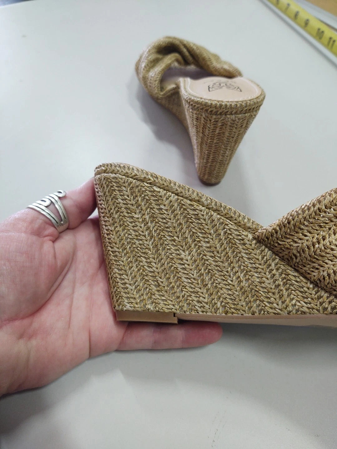 Beast Fashion Rafia Wedge Slide Sandle Size 11 tan beigh