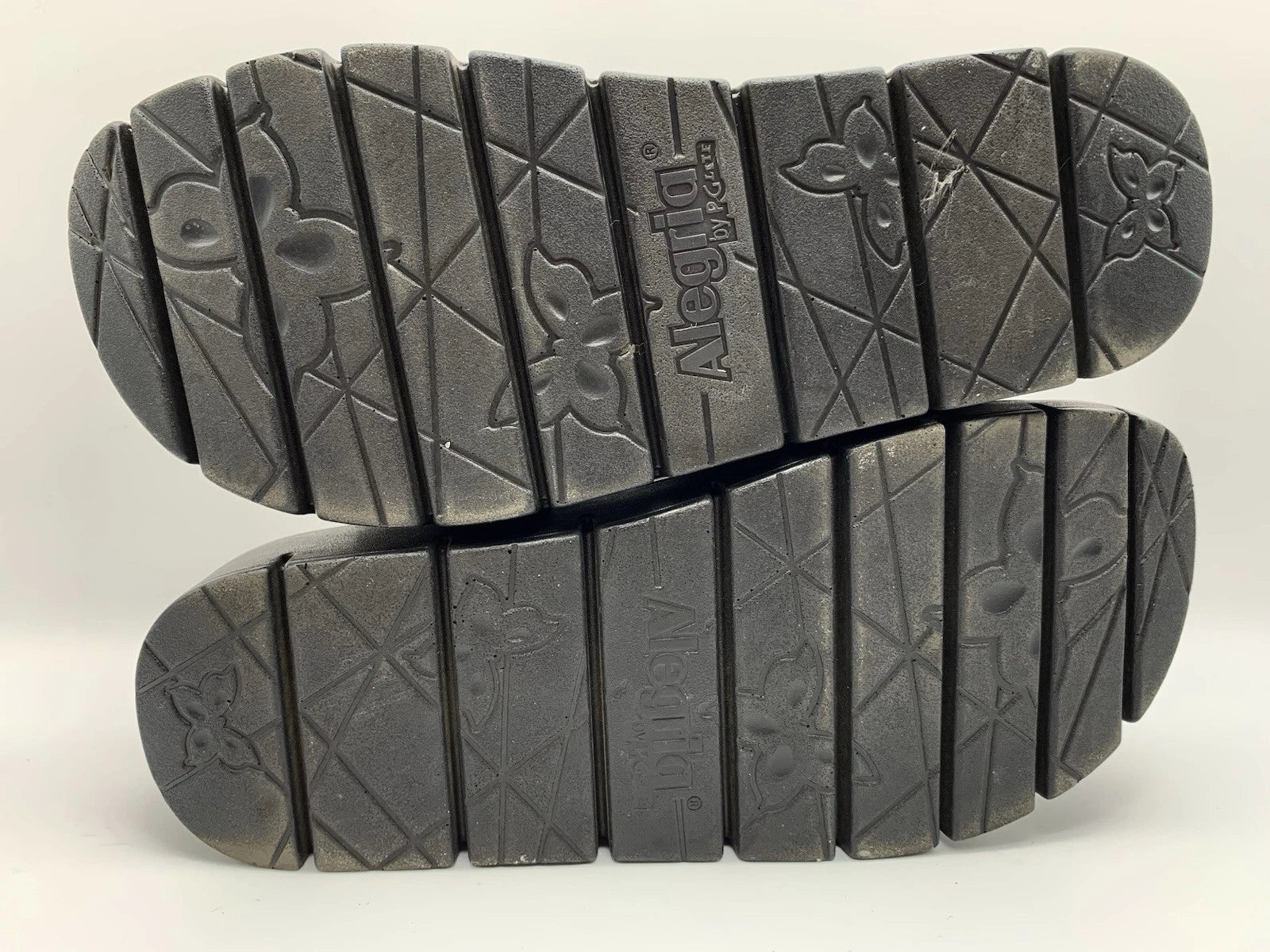 Alegria Women's US 7/7.5 EU 37 Vita Peace And Love Black Leather Sandals