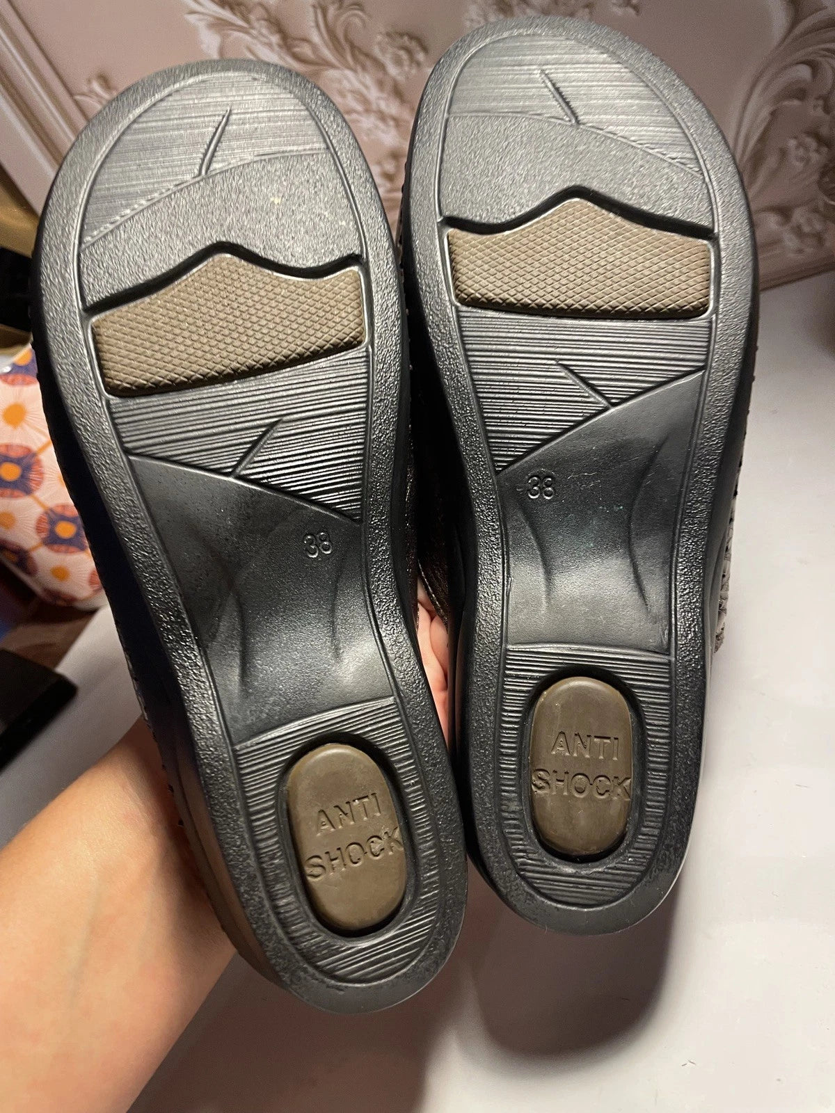 La Plume Women's Paola Sandal Leather Anatomical Footbed Women's SZ 38