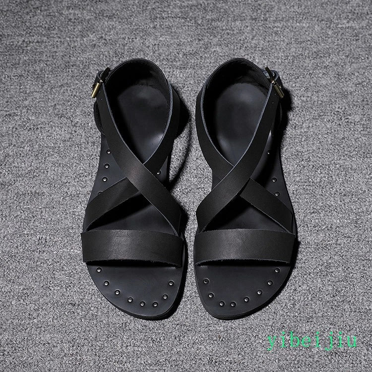 Fashion Men's Real Leather Summer Beach Roman Sandals Studded Shoes Flat Vintage