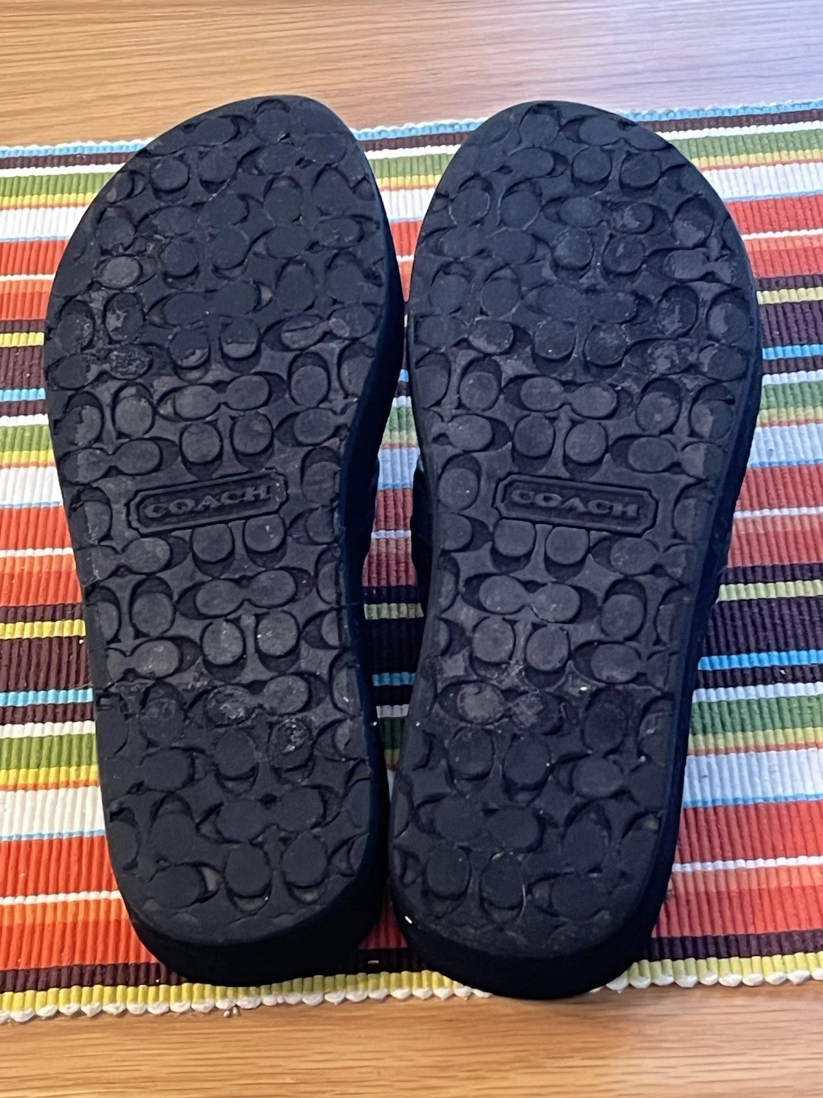 Coach 7B Black Fabric&Leather Flip Flop Sandals Rubber Sole Comfort & Style 1”