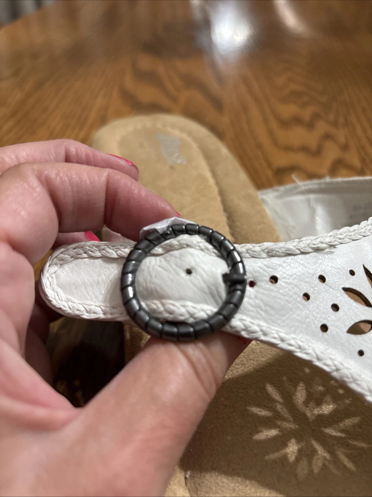 Bass Sandals Size 10 White Never Worn