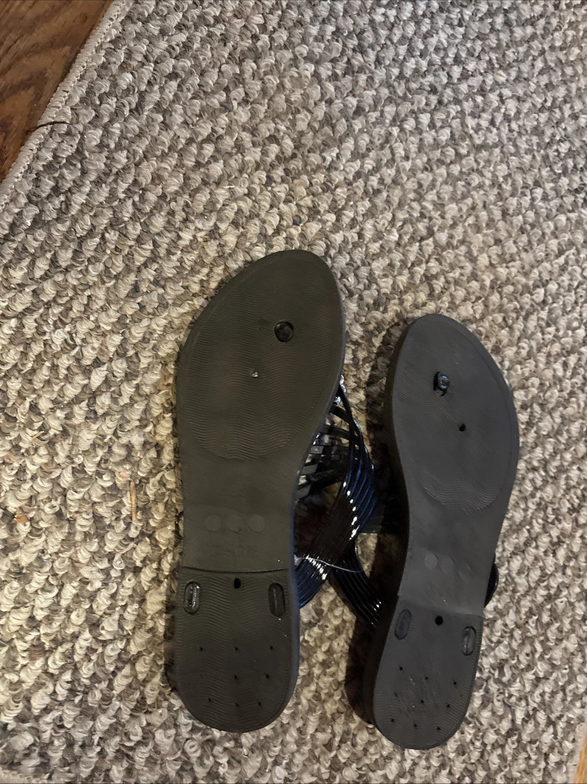 Fashion Ladies Black Sandals W/Rhinestone Flowers Flat Heel Size EU 44/ Us 11.5