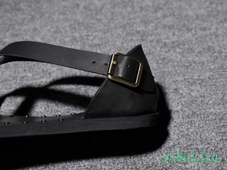 Fashion Men's Real Leather Summer Beach Roman Sandals Studded Shoes Flat Vintage