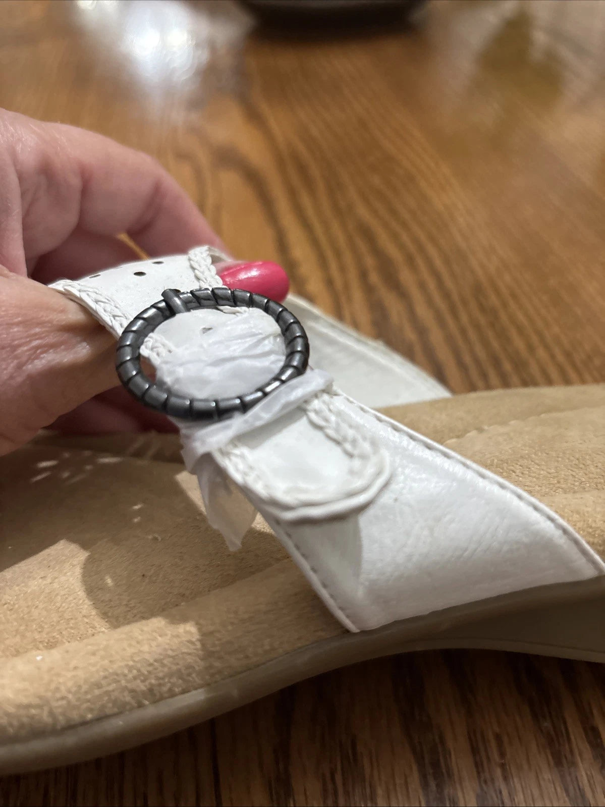 Bass Sandals Size 10 White Never Worn