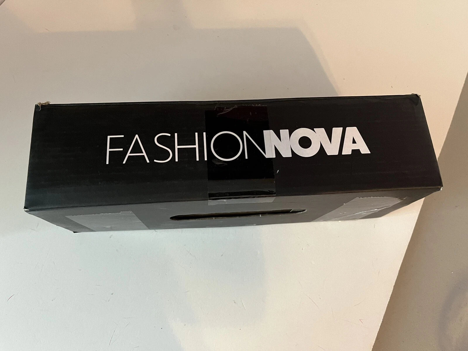 Fashion Nova Flip Flop, Women’s Flat Sandals Size 7, Rose Gold Rhinestones NEW