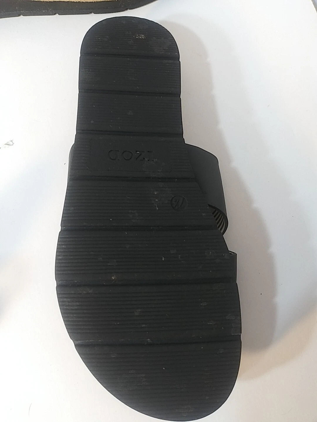 IZOD Women's Black Criss Cross Slide Sandals Size 7.5M Slip-On Comfort Summer