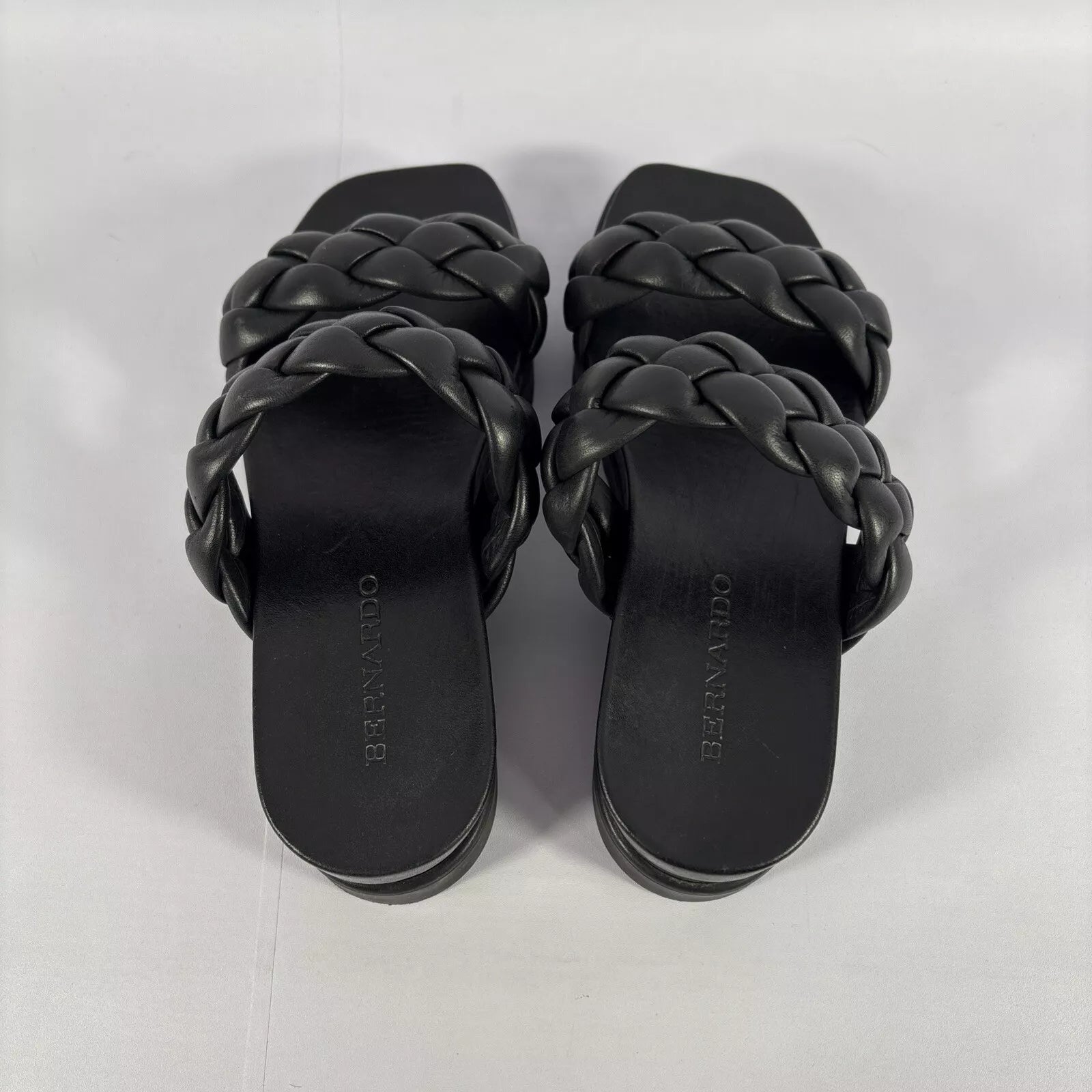 BERNARDO Luxury Leather Woven Braided Slides Womens Sz 6M Black Slip On