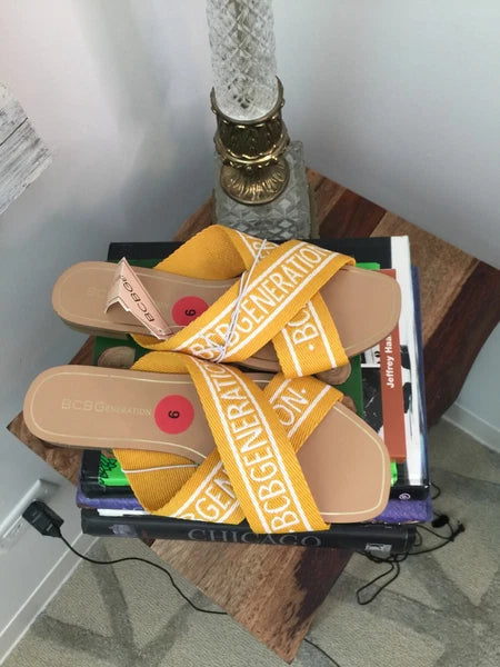 BCBG NEW Flats Slides Sandals 6 Yellow Mustard white LOGO KEENA STYLE