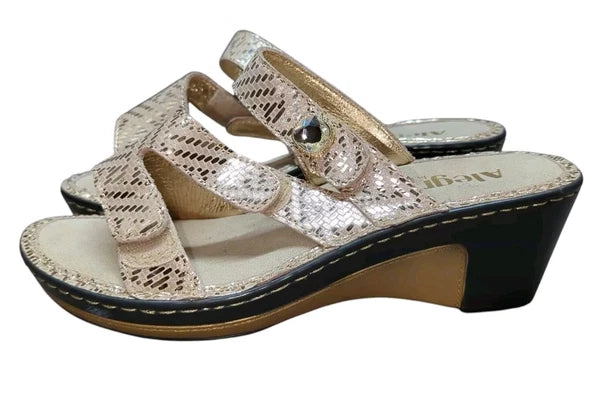 Alegria LOTI Gold Dazzler Sandal Wedge Slide On Open Toe Size 37