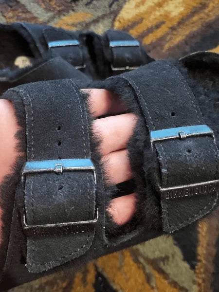 Birkenstock Sandals Women's 7 Black Arizona Shearling Lined Cozy Suede Leather