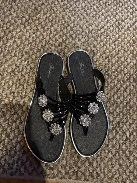 Fashion Ladies Black Sandals W/Rhinestone Flowers Flat Heel Size EU 44/ Us 11.5