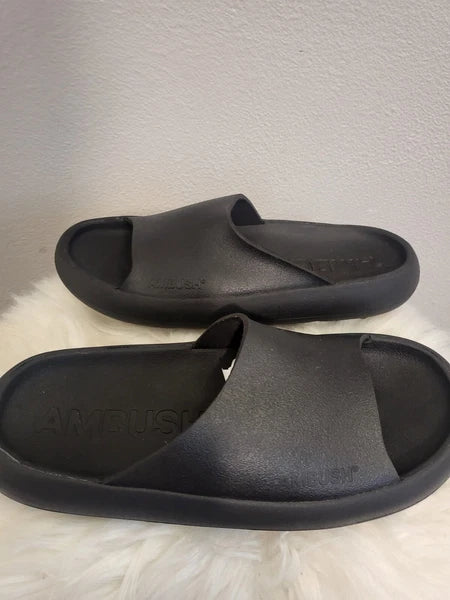 AMBUSH Womens Slider Sz Eu38 7 US RET $250