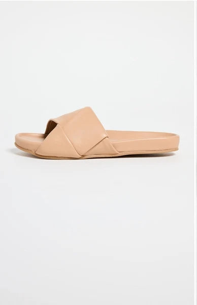 Beek Tori Leather Sandles Sz US 9 NWOB  Sold Out Style