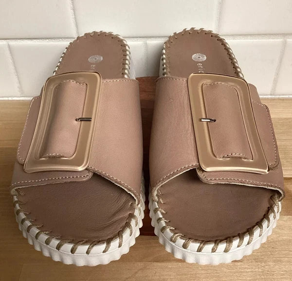 Eric Michael Darla Leather Sandals Slide Shoes Size Sz 7.5 8 EU 38 Beige Nude