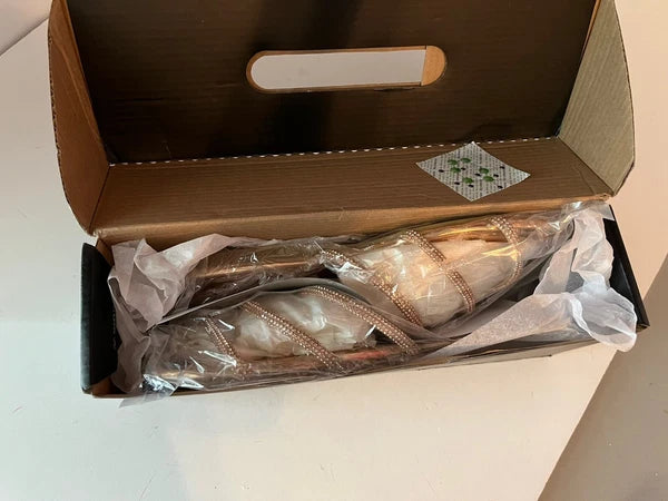 Fashion Nova Flip Flop, Women’s Flat Sandals Size 7, Rose Gold Rhinestones NEW