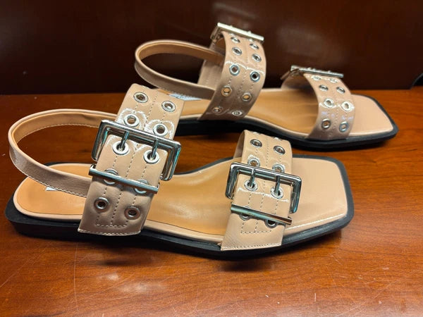 DIBYAANI Tan Patent Leather Women’s Sandals US 10