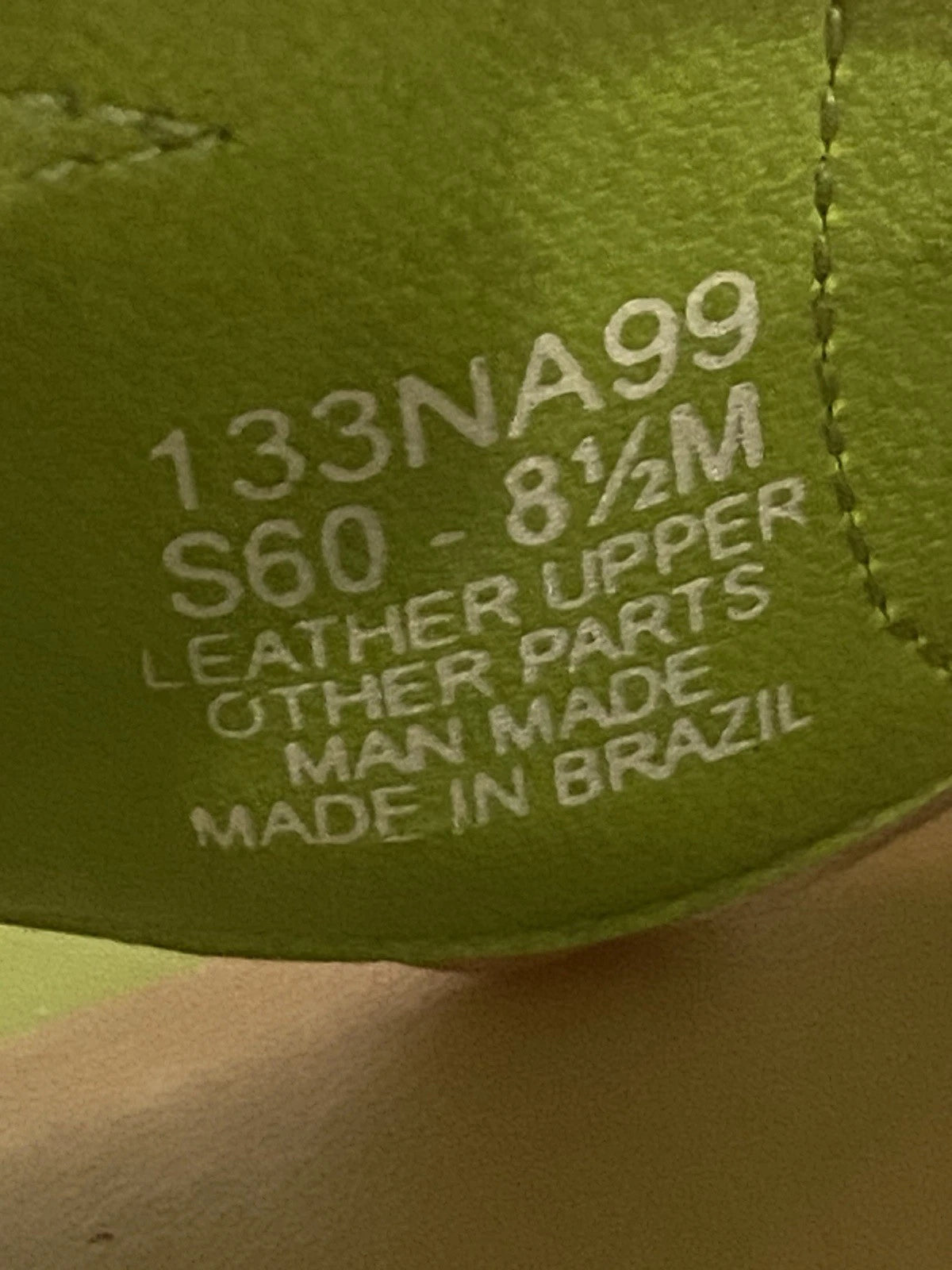 Naturalizer Womens Y2k Style Lime Green Leather Sandals Size 8.5 Kitten Heel
