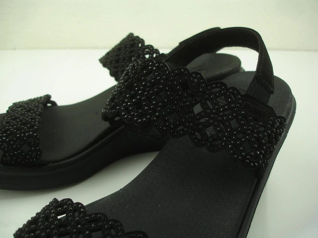 Women's 8 M Skechers Rumble On Sassy Dayz Sandals 119147 Black Wedge Heel Beaded