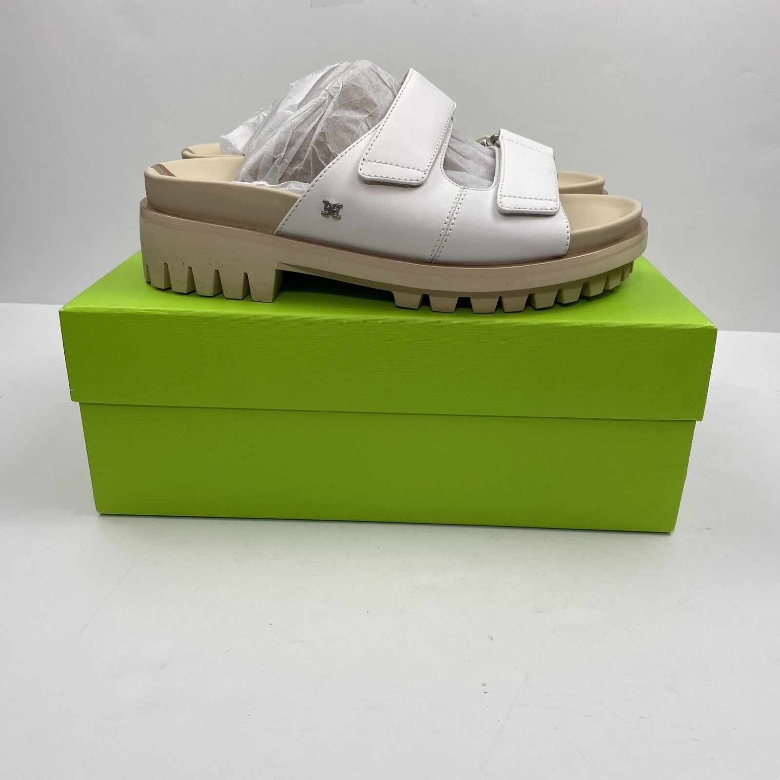 NIB Sam Edelman Women’s Eliana Sandals White Leather Lug Sole Slides 9 M