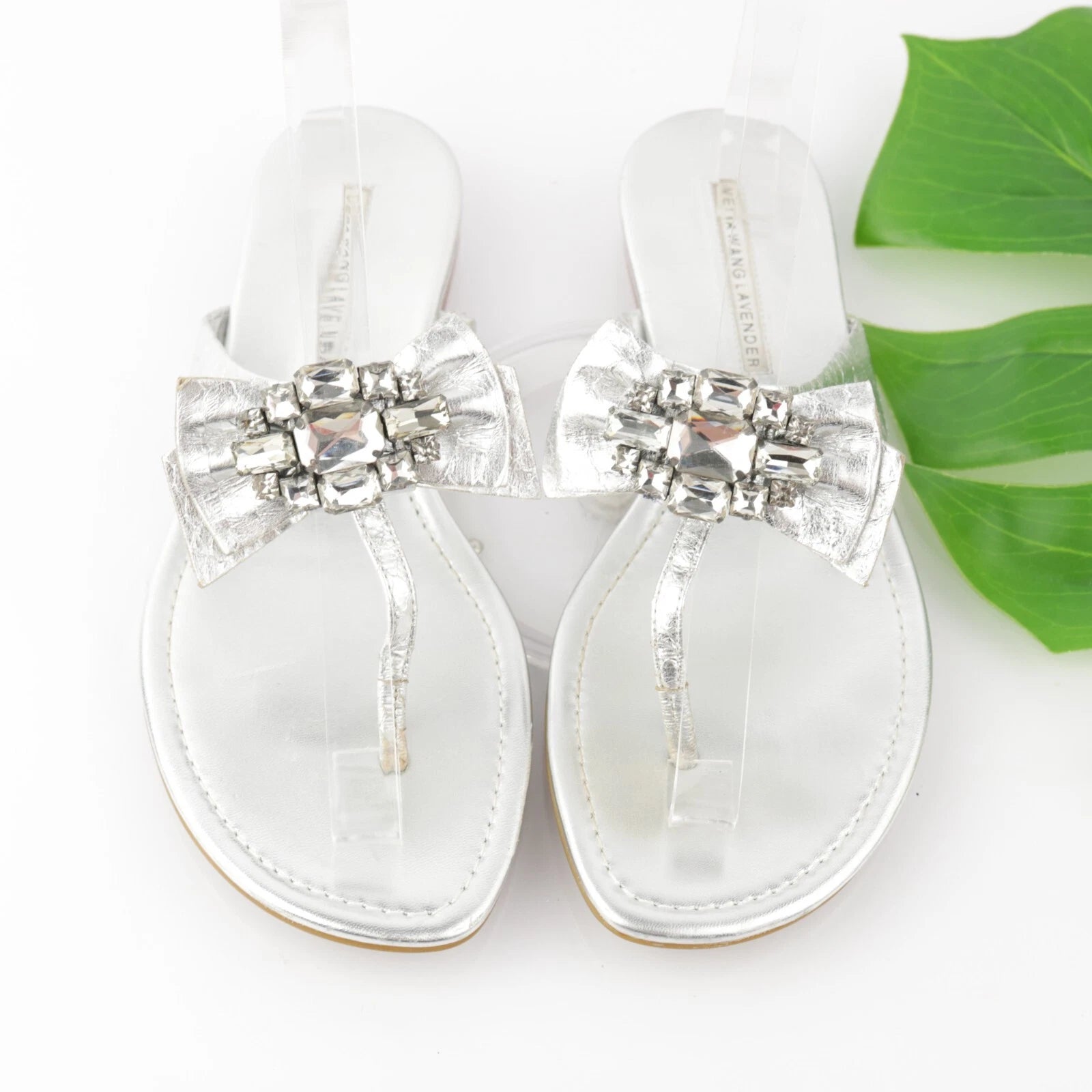 Vera Wang Lavender Women's Willa Sandal Size 7 Thong Slide Silver Big Rhinestone