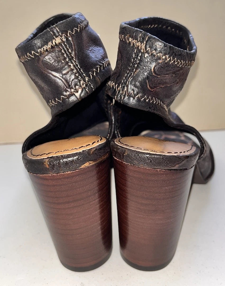 Patricia Nash Pace Fabric Slingback Mule Sandals Size 8 Embossed Floral Bronze