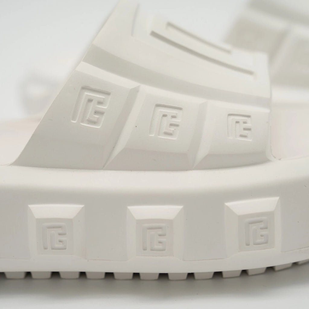 size 38-39 Balmain White Ari Women Rubber Slip On Slides Sandal Embossed Logo