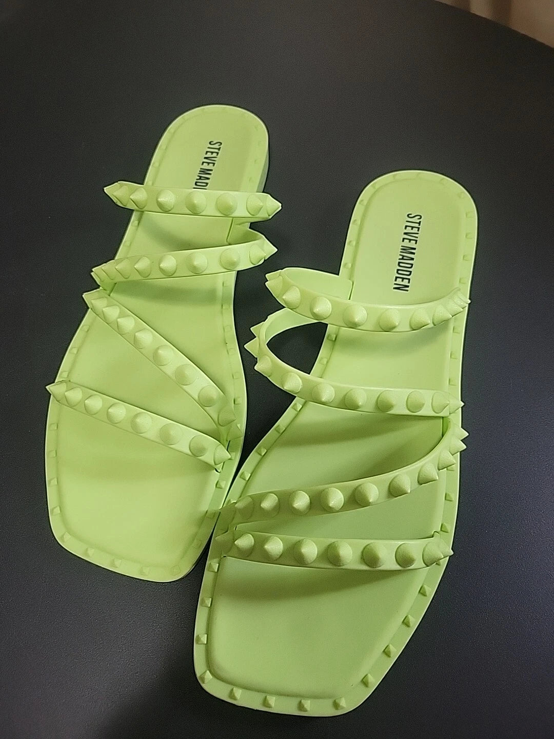 STEVE MADDEN Skyler-j Studded Neon Jelly Slide Sandals Flip Flops Women's Size 8