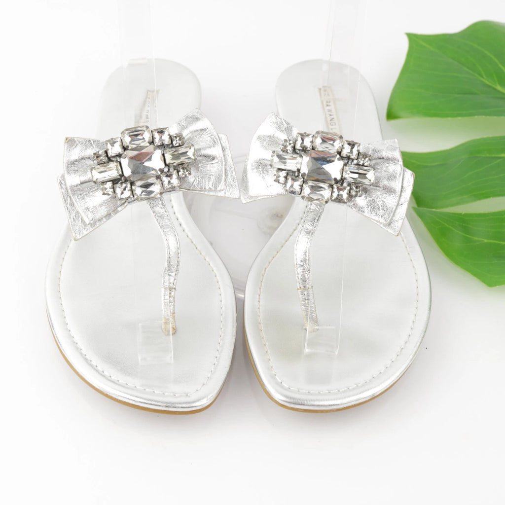 Vera Wang Lavender Women's Willa Sandal Size 7 Thong Slide Silver Big Rhinestone