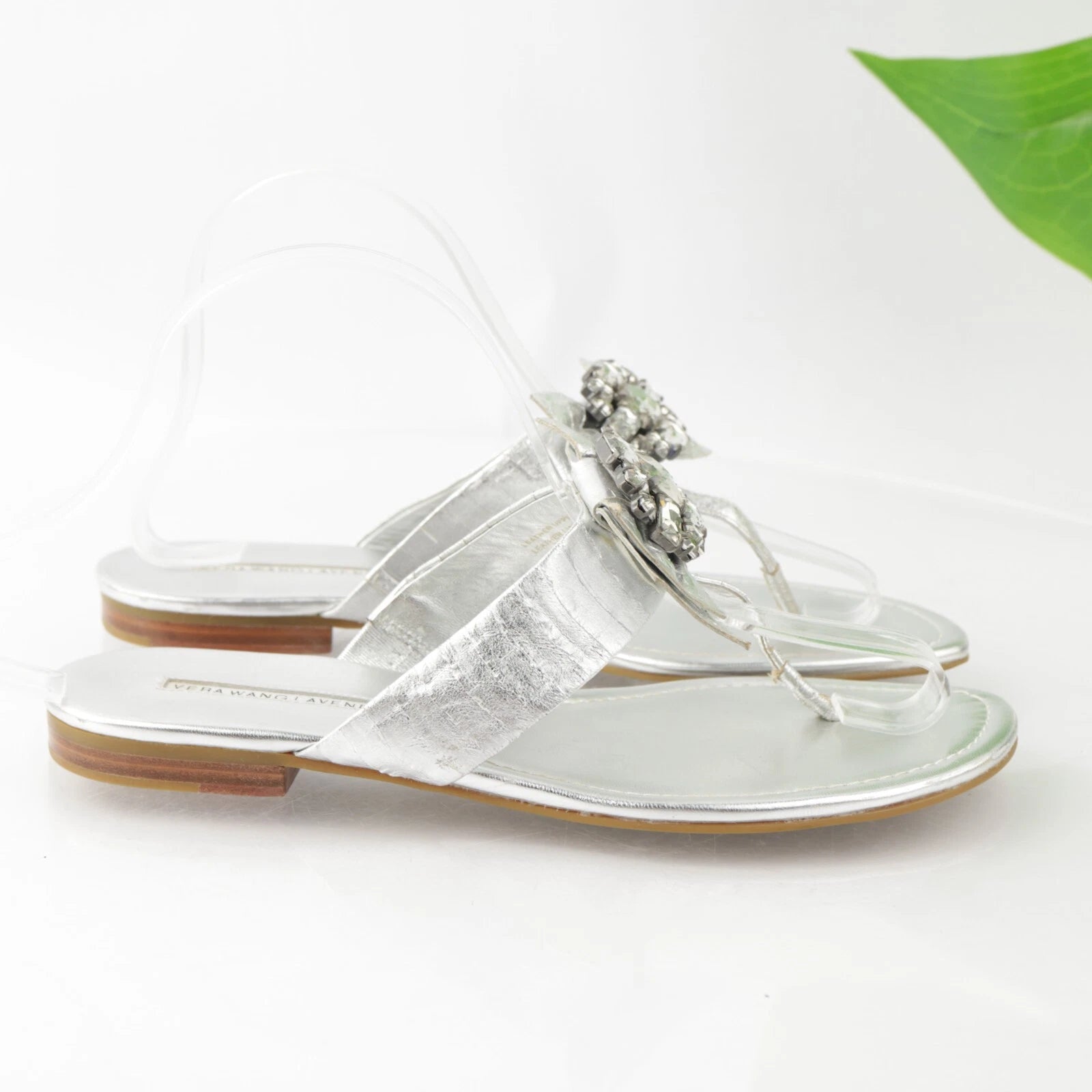 Vera Wang Lavender Women's Willa Sandal Size 7 Thong Slide Silver Big Rhinestone