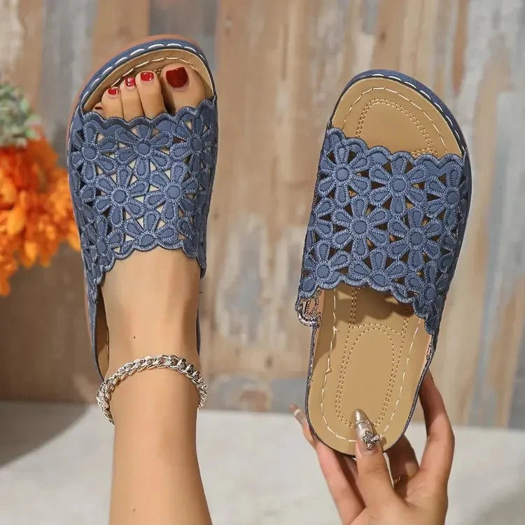 Women Elegant Floral Comfort Sandals – Hollow-Cut Stylish Wedge Versatile Slides
