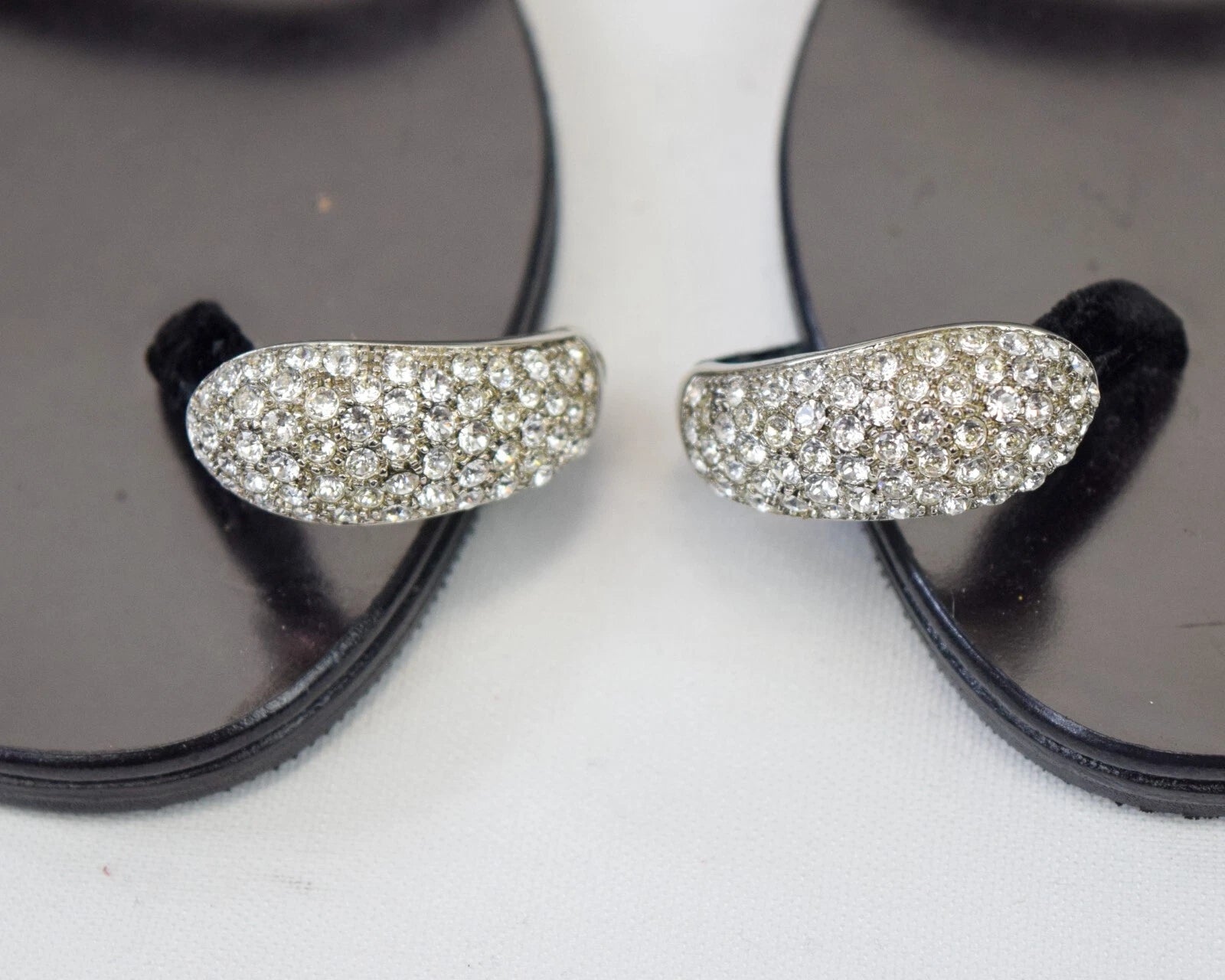 NEW GIUSEPPE ZANOTTI NuvoRock Ring Sandals 36.5 Black Crystal Embellished 6.5