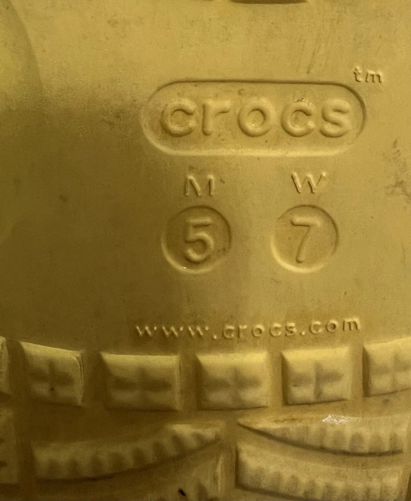 UsedVeryGood_Crocs Unisex Classic Two-Strap Slide Sandals_Yellow_Sz7Women/5 Men