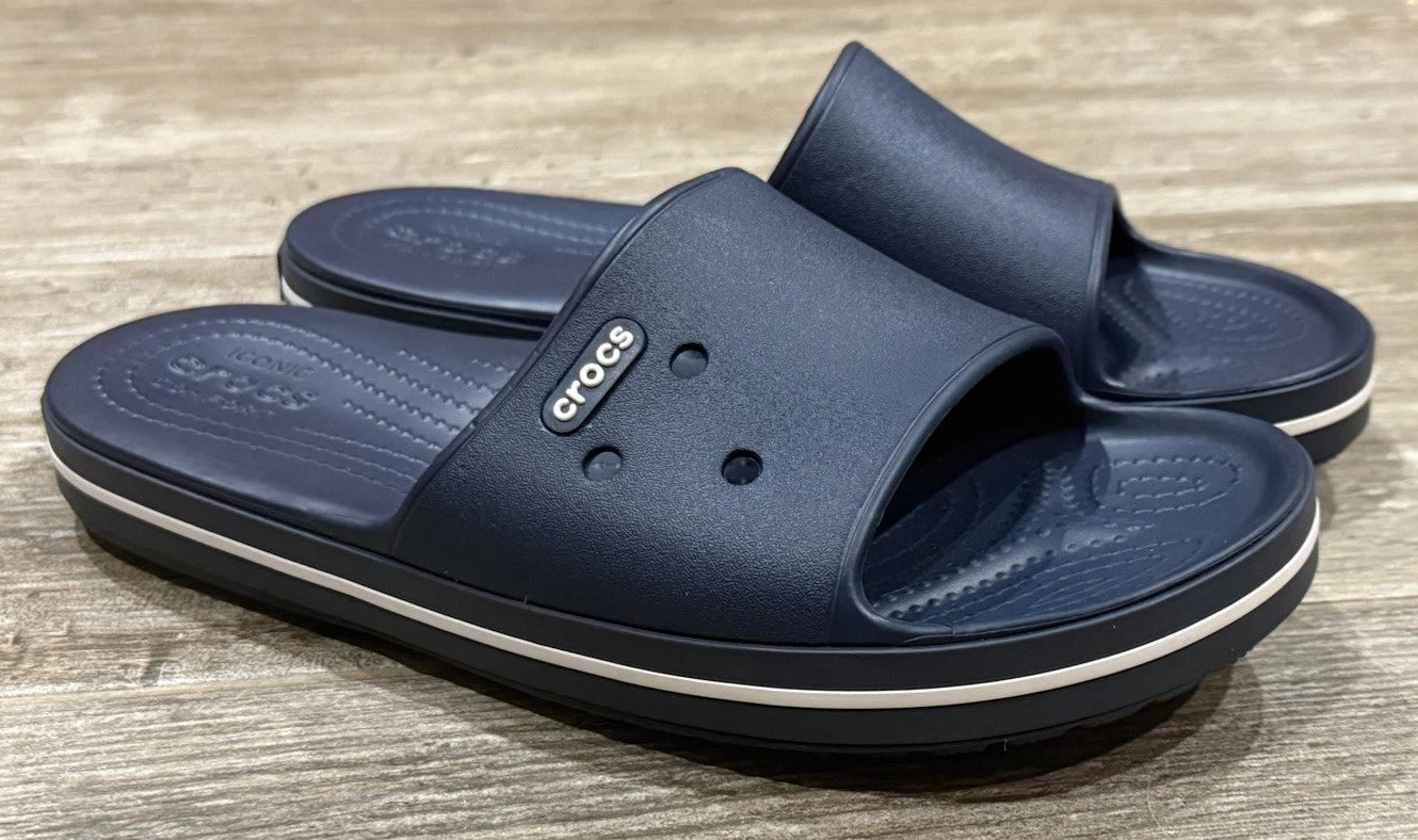 NEW CROCS WOMEN 7 CROCBAND III SLIDE. NAVY / WHITE. STYLE 205733