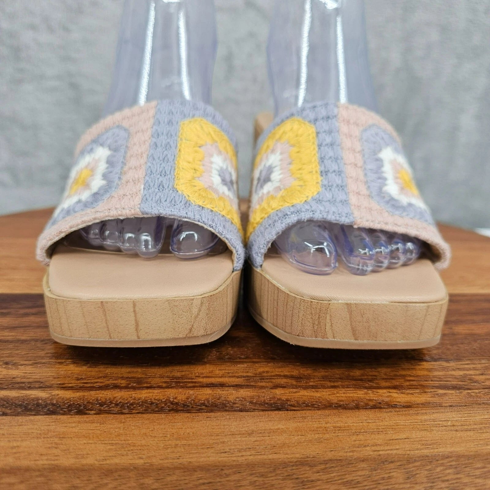 No Boundaries NOBO Crochet Mid Heel Sandals 8 Cottagecore Slide Colorful Square