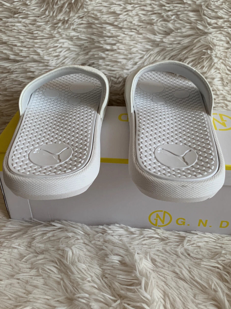 Women’s Slides Size 8 PUMA Cool Cat Sport Style: 371016 17 White Glow/Gold Rose