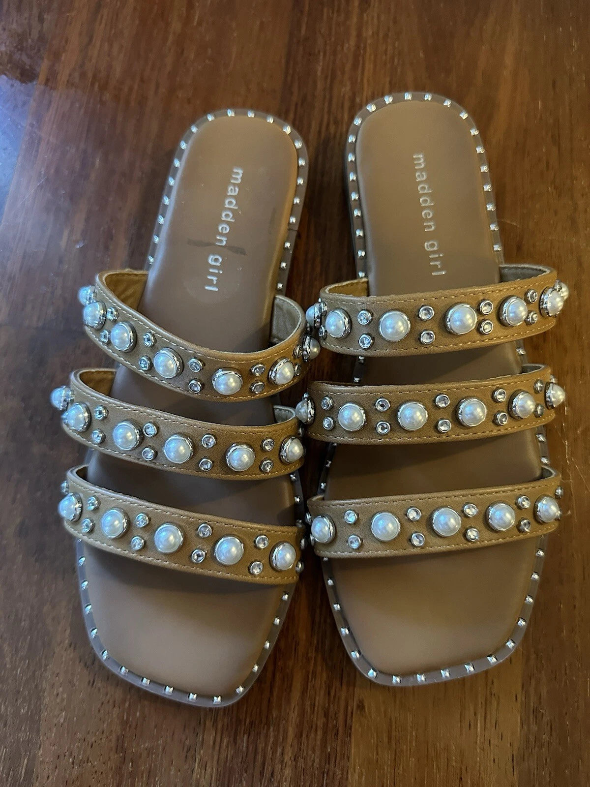 Steve Madden G-Heave Pearl Gem Slide Sandals Size 6 Medium (B,M) Faux Leather