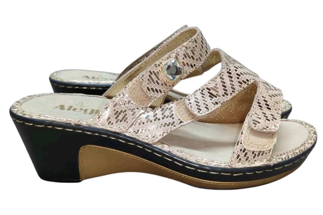 Alegria LOTI Gold Dazzler Sandal Wedge Slide On Open Toe Size 37