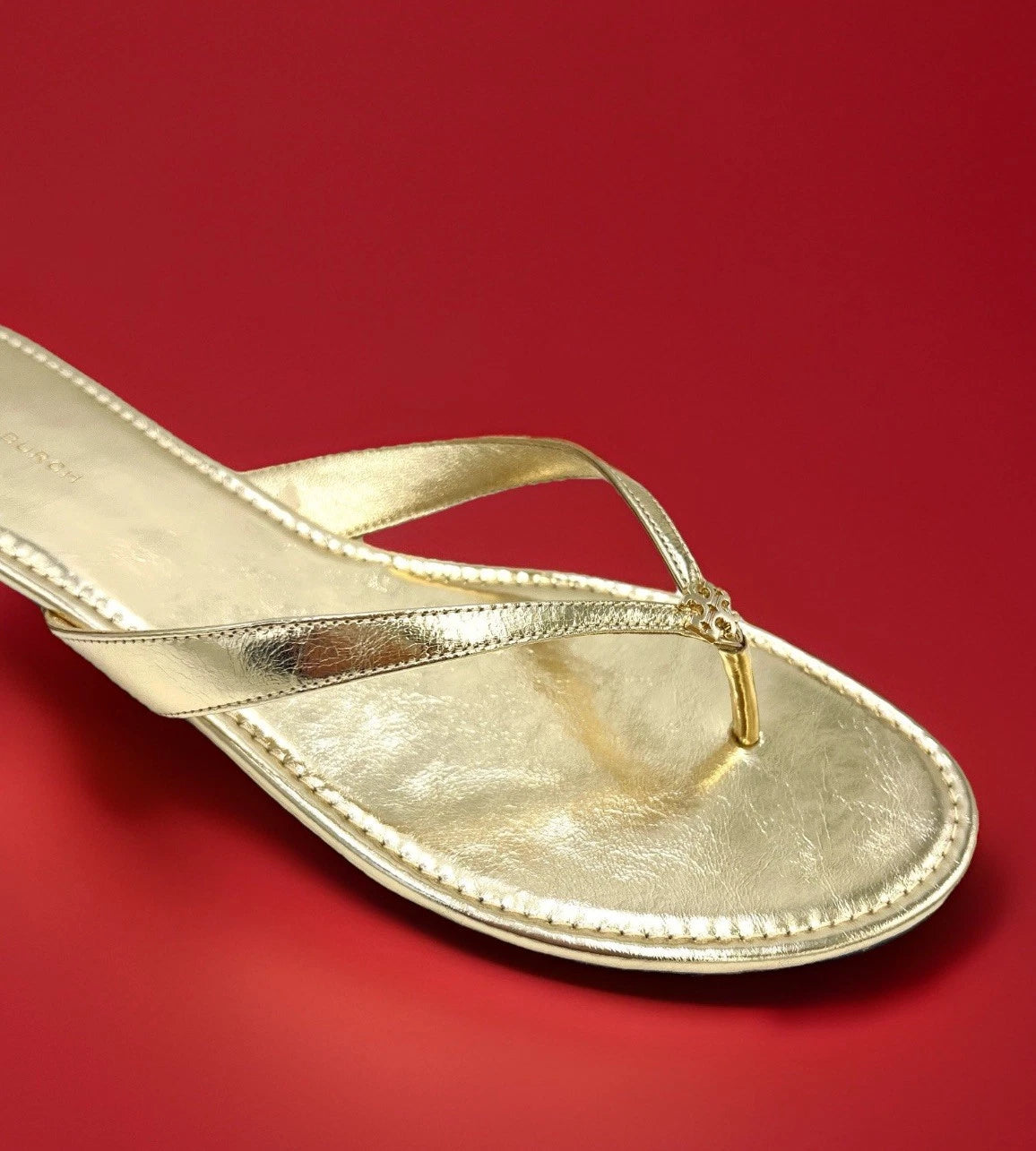 TORY BURCH CLASSIC FLIP FLOP CRINKLE METALLIC LEATHER SPARK GOLD SZ US 10 NIB