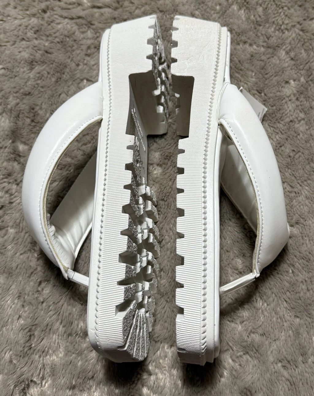 Sole Mates White SlipOnPlatform Wedge Flip Flop Thong Sandals Womens Sz 10- NEW