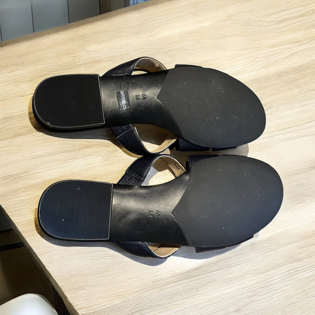 vaneli Brig leather sandals shoes navy blue Women size 6.5 NEW