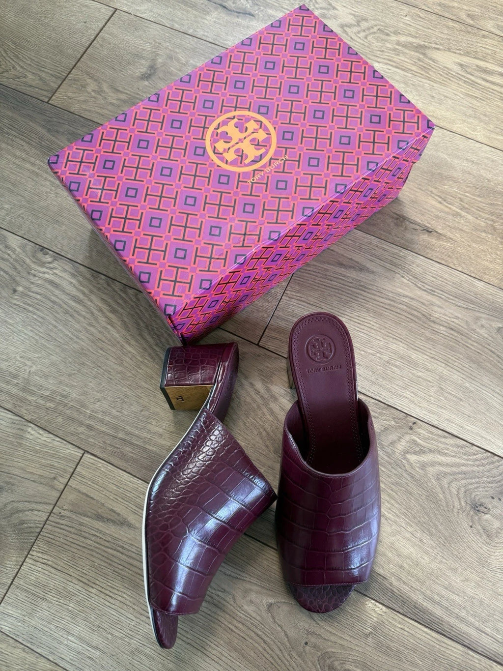 TORY BURCH MARTINE  croco emboss slide sandal Burgundy Claret 7.5 C MSRP $406
