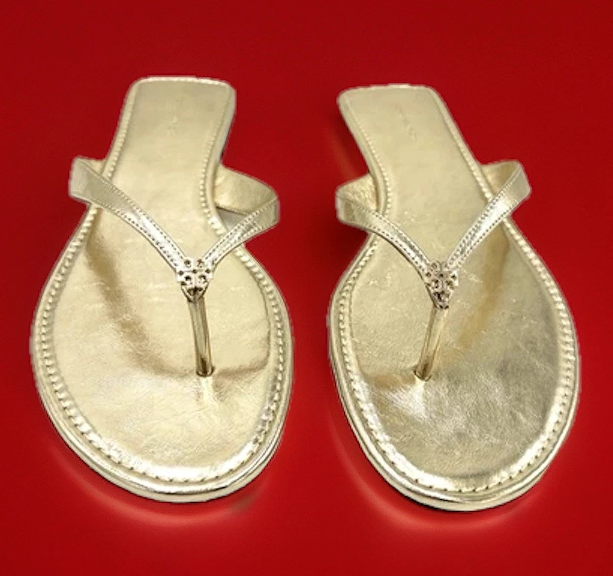 TORY BURCH CLASSIC FLIP FLOP CRINKLE METALLIC LEATHER SPARK GOLD SZ US 10 NIB