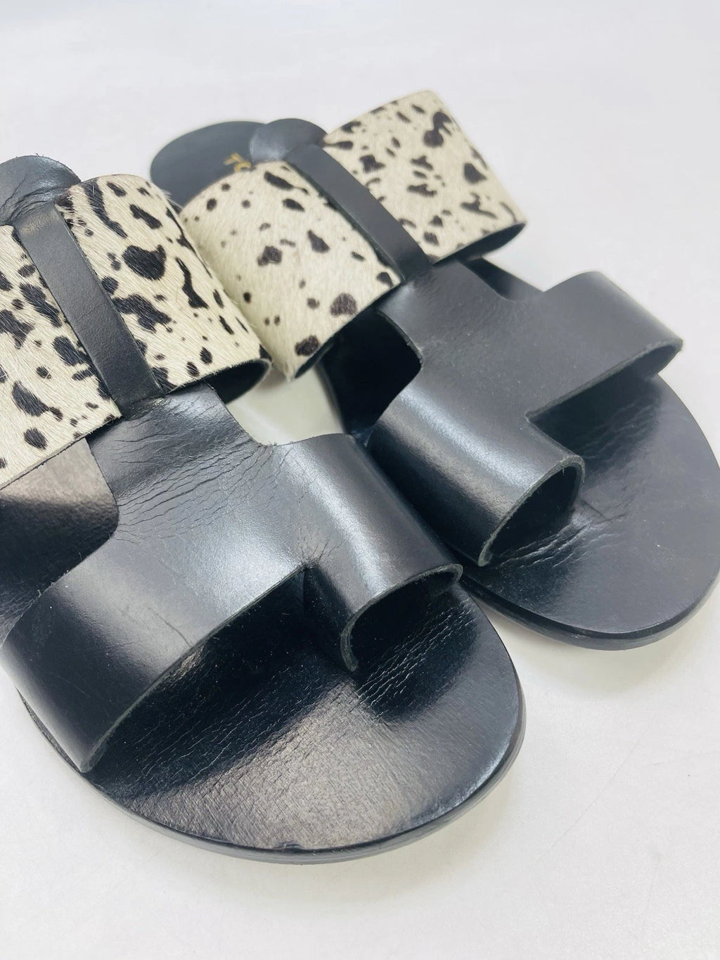 Torgeis New York Sz 7 Epona Slide Sandals Black Leather Pony Calf Hair #FEI1059